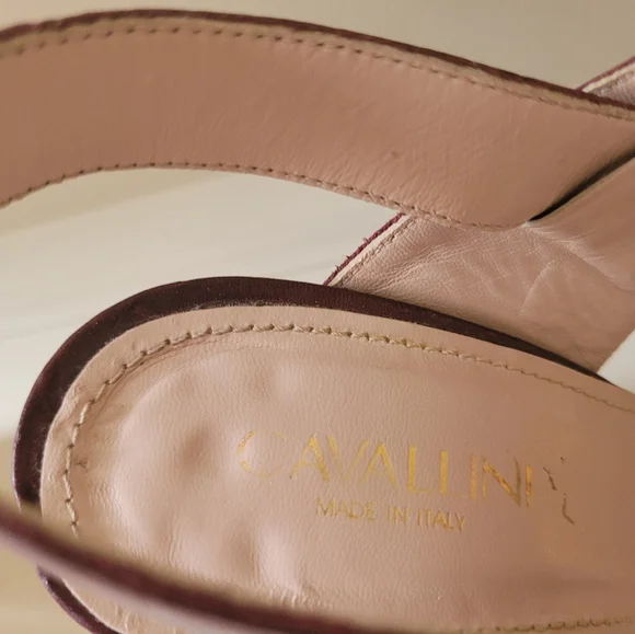 Sandals - Picture 5 of 6